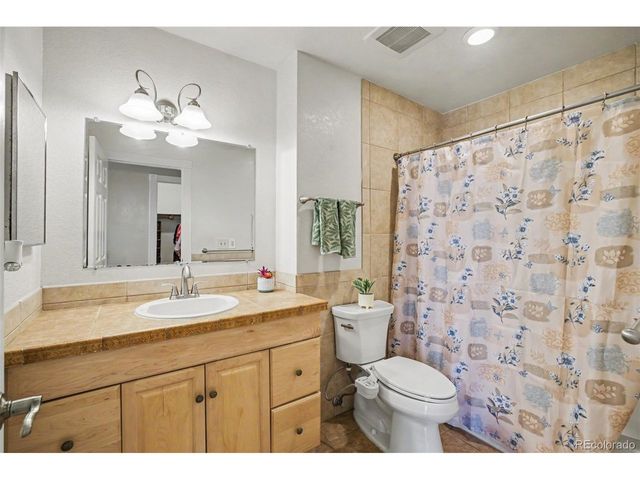 5671 W 71st Ave, Arvada, CO 80003