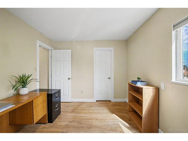 5671 W 71st Ave, Arvada, CO 80003