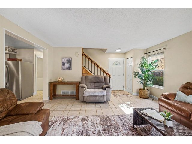5671 W 71st Ave, Arvada, CO 80003