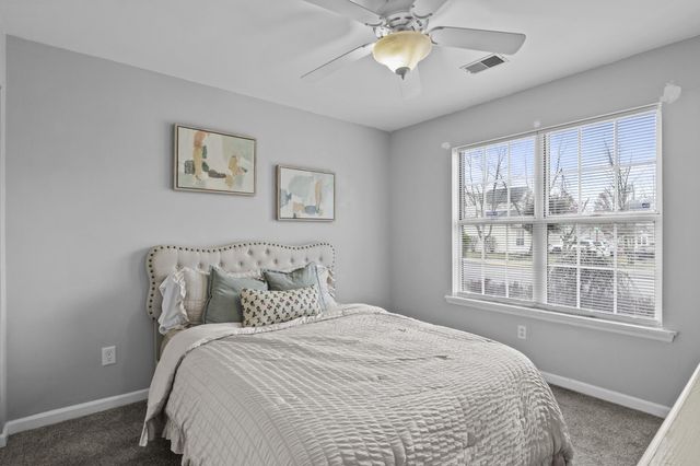 400 Bradford Colony Drive, Lexington, KY 40515