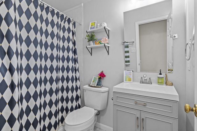 400 Bradford Colony Drive, Lexington, KY 40515