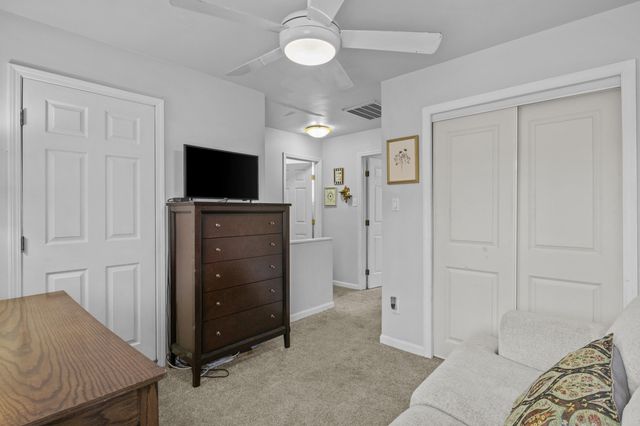 400 Bradford Colony Drive, Lexington, KY 40515