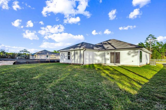 5009 Rainwater Rd, Milton, FL 32583