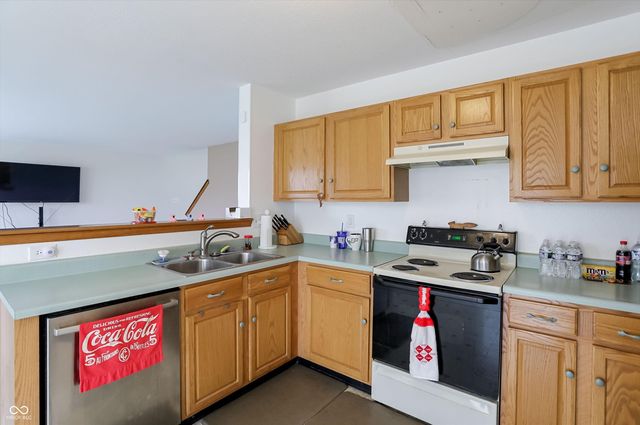 470 Tracy Lane, Brownsburg, IN 46112