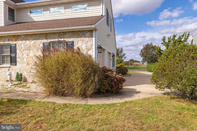 13 DENISE CT, Bear, DE 19701