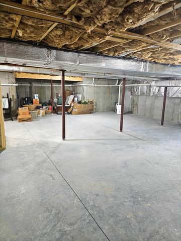 4 Sabrinas Way, Dartmouth, MA 02747