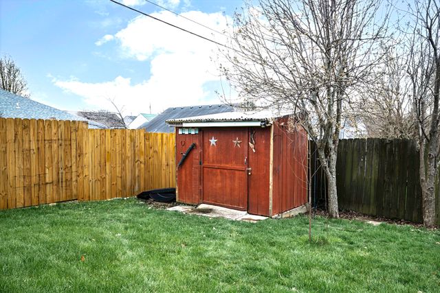 1222 Tim Tam Way, Lawrenceburg, KY 40342