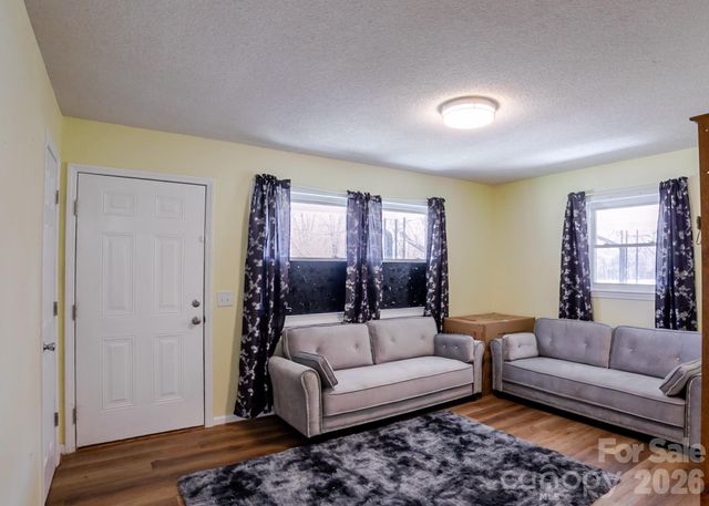 5028 NC 109 Highway S, Mount Gilead, NC 27306