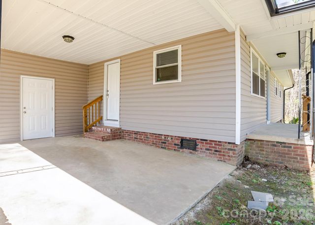 5028 NC 109 Highway S, Mount Gilead, NC 27306