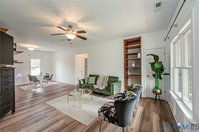 2018 Valentine Rd, Fairfield, VA 23228