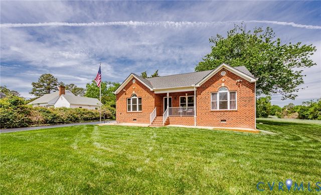 2018 Valentine Rd, Fairfield, VA 23228