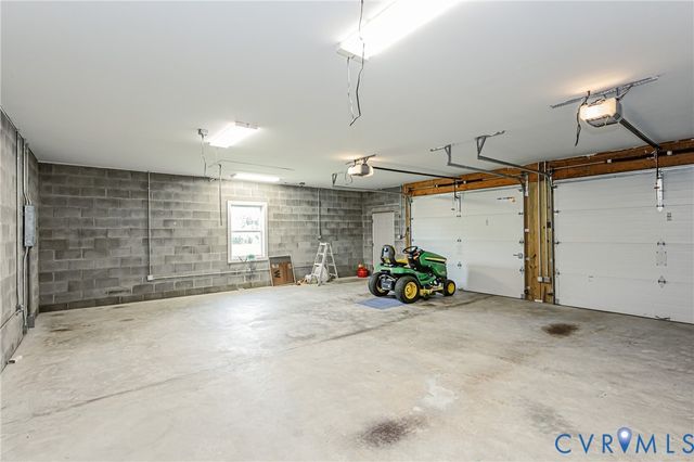 2018 Valentine Rd, Fairfield, VA 23228