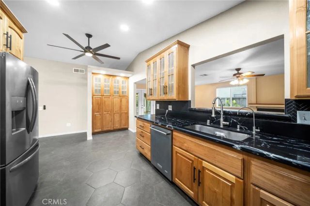 235 Laurelwood Lane, Lake Elsinore, CA 92530