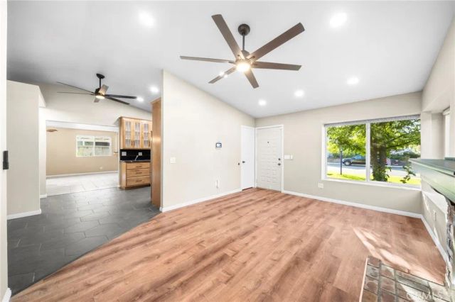 235 Laurelwood Lane, Lake Elsinore, CA 92530