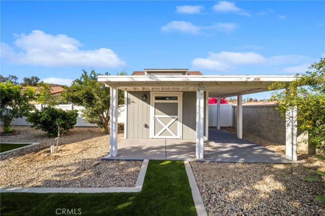 235 Laurelwood Lane, Lake Elsinore, CA 92530