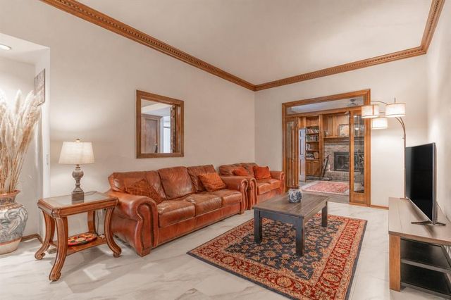 13974 S Broadway, Edmond, OK 73034