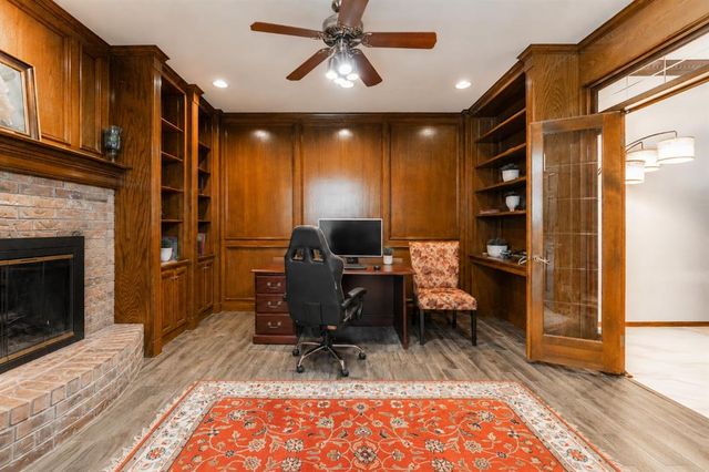13974 S Broadway, Edmond, OK 73034