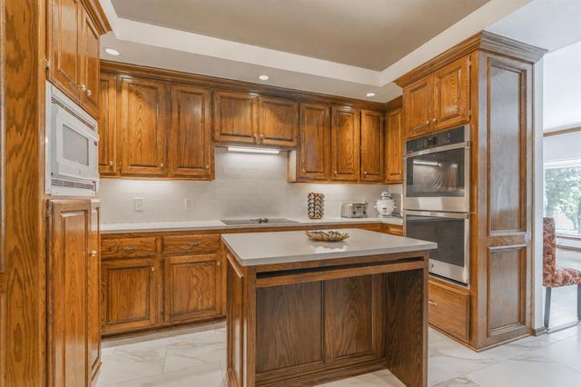 13974 S Broadway, Edmond, OK 73034