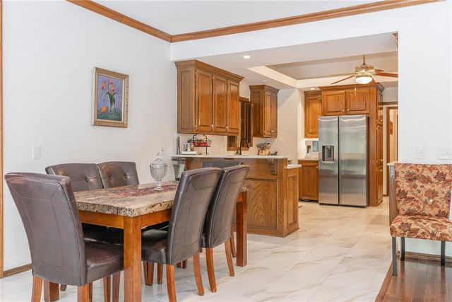 13974 S Broadway, Edmond, OK 73034