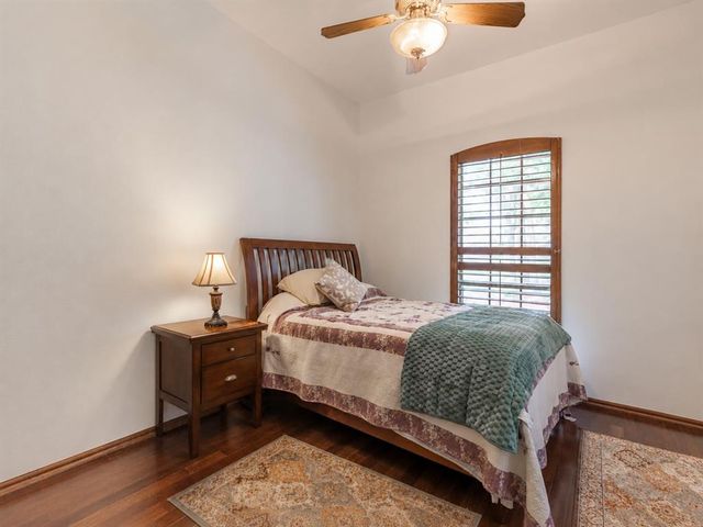 13974 S Broadway, Edmond, OK 73034