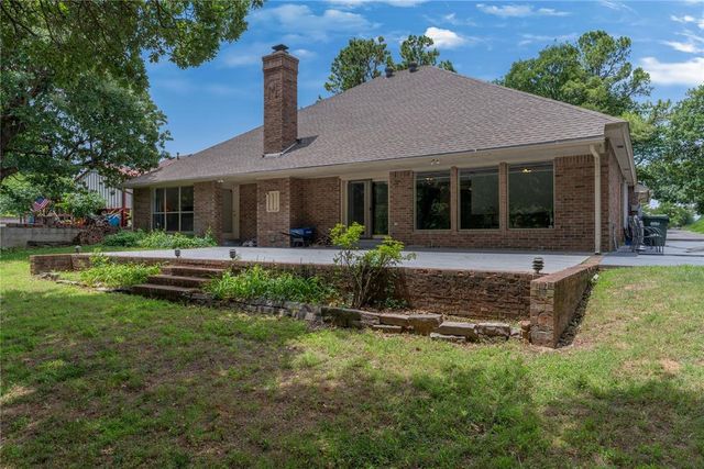 13974 S Broadway, Edmond, OK 73034