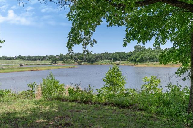 13974 S Broadway, Edmond, OK 73034