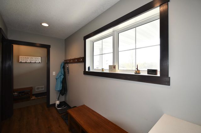 1800 20th Avenue Circle NE, Kasson, MN 55944