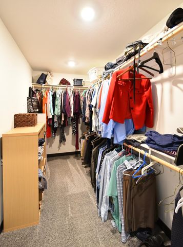 1800 20th Avenue Circle NE, Kasson, MN 55944