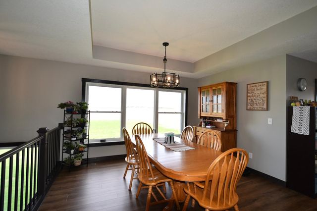 1800 20th Avenue Circle NE, Kasson, MN 55944