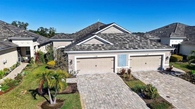 3115 TRUSTEE AVENUE, Sarasota, FL 34243