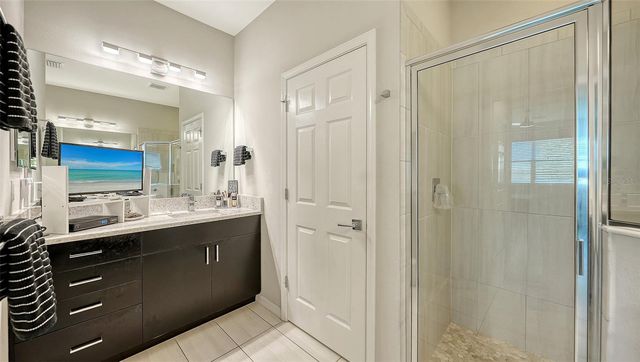 3115 TRUSTEE AVENUE, Sarasota, FL 34243