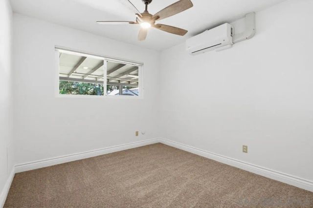 4231 Thomas St, Oceanside, CA 92056