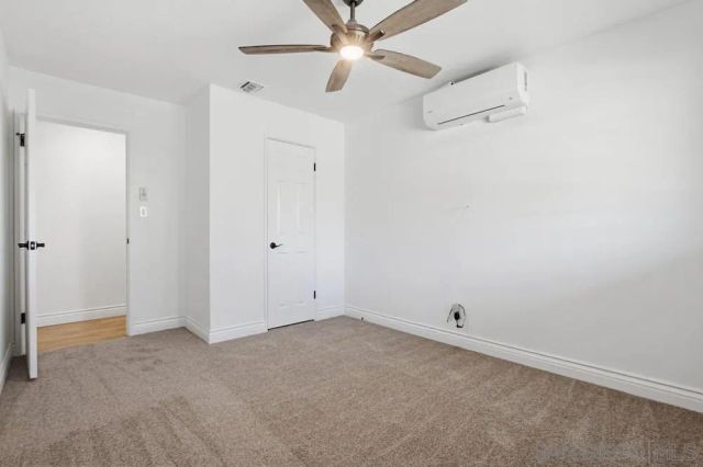 4231 Thomas St, Oceanside, CA 92056