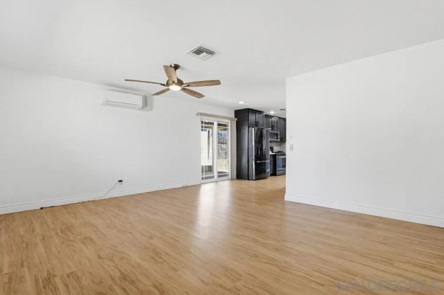 4231 Thomas St, Oceanside, CA 92056