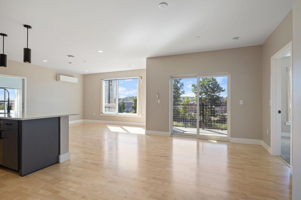 20 Upper Falls Road 402, Biddeford, ME 04005 — photo 3