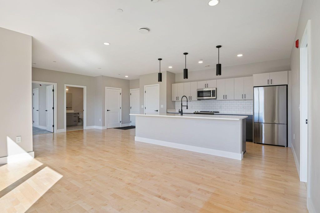 20 Upper Falls Road 402, Biddeford, ME 04005 — photo 5