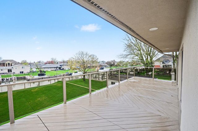 41285 Belvidere Street, Harrison Township, MI 48045