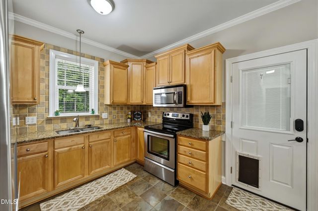 191 Boulder Drive, Clayton, NC 27520