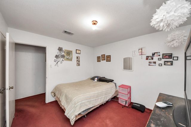 4138 Boone Road, Houston, TX 77072