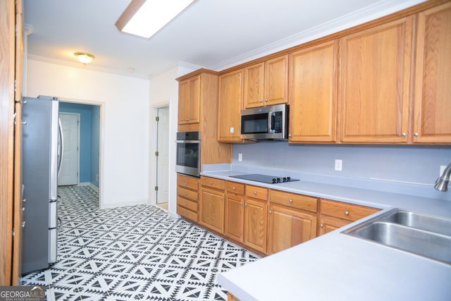 260 Moseley Drive, Stockbridge, GA 30281