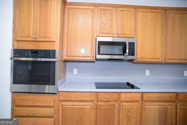 260 Moseley Drive, Stockbridge, GA 30281
