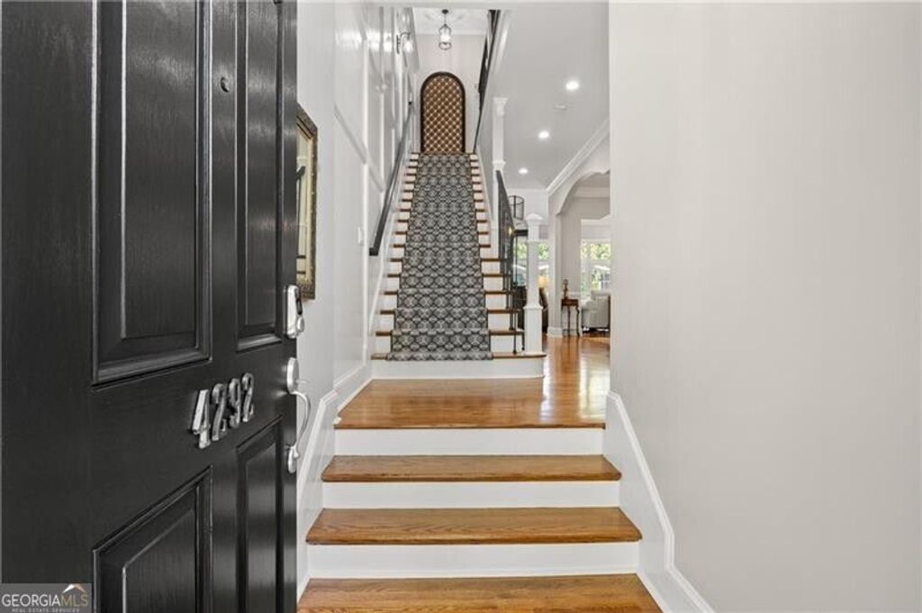 4292 Kingston Gate Cove, Atlanta, GA 30341 — photo 5