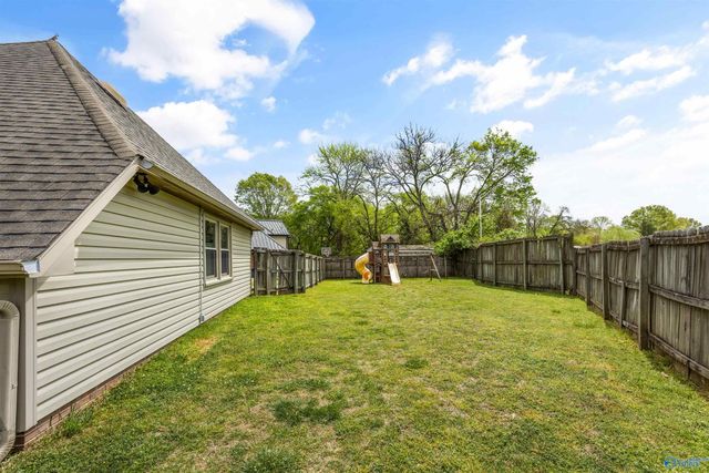 9700 Welch Circle SE, Huntsville, AL 35803