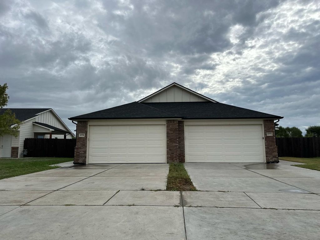 5777 E Bristol, Wichita, KS 67220
