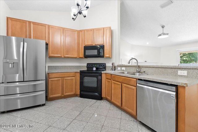 9454 STAPLEHURST Drive, Jacksonville, FL 32244
