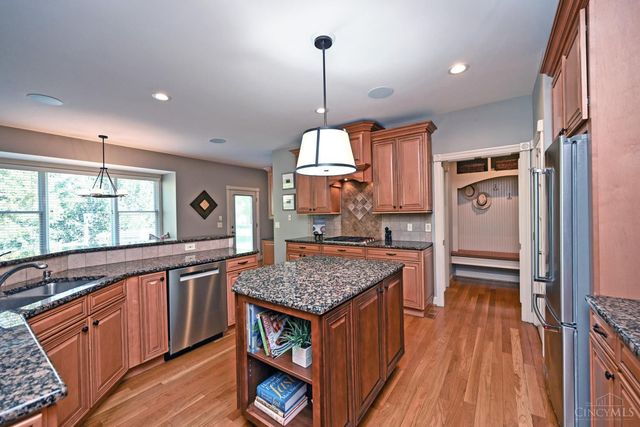 3887 The Ridings, Deerfield Twp., OH 45040