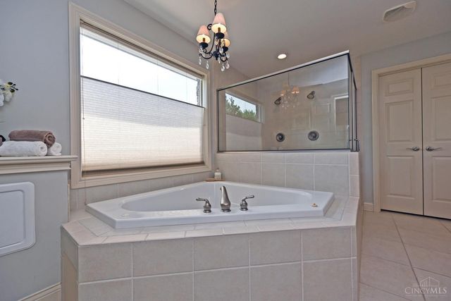3887 The Ridings, Deerfield Twp., OH 45040