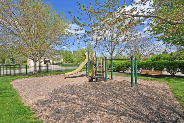 3887 The Ridings, Deerfield Twp., OH 45040