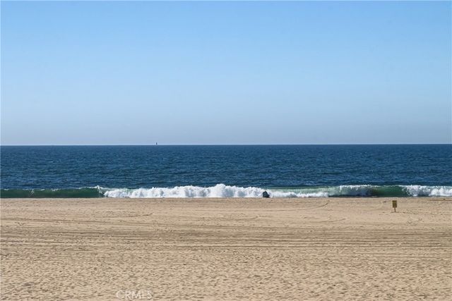 532 The Strand, Hermosa Beach, CA 90254