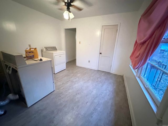 16 Shirley St., Pine Bluff, AR 71602